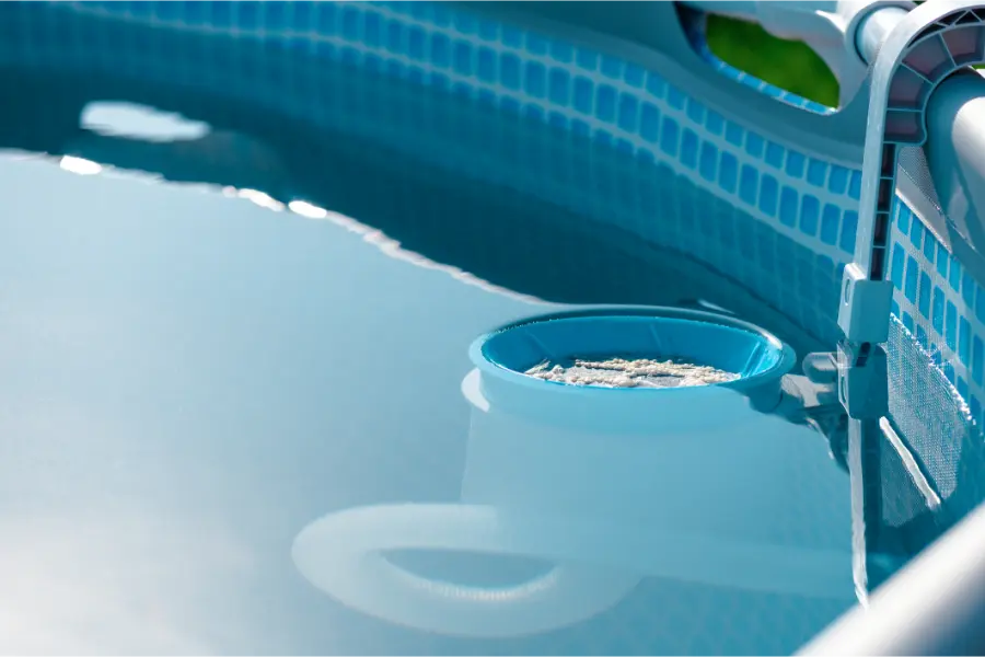 What Does Weekly Pool Service Include in Amherstburg, ON1 What Does Weekly Pool Service Include in Amherstburg, ON1